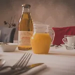 La Maison Periot Bed and breakfast Trevieres