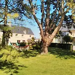 La Maison Periot Bed and breakfast