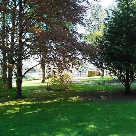 La Maison Periot Bed & Breakfast 4*