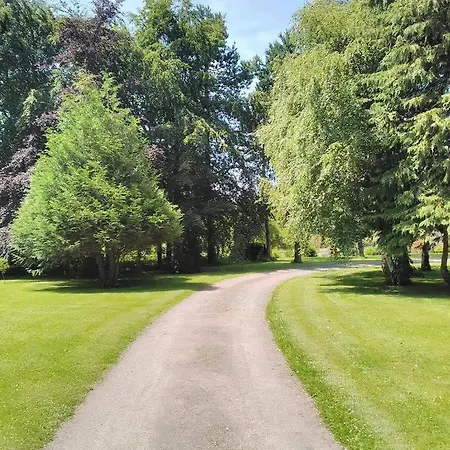 La Maison Periot 3* Trevieres