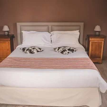 La Maison Periot فندق مبيت وإفطار Trevieres