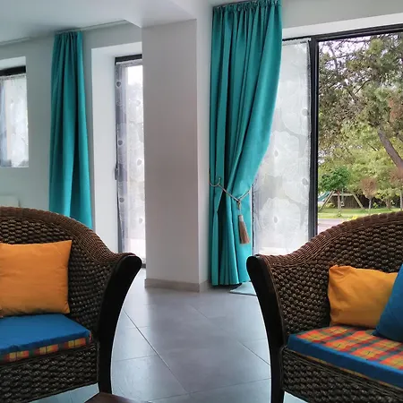 La Maison Periot לינה וארוחת בוקר Trevieres