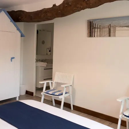 La Maison Periot Trevieres