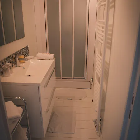 La Maison Periot Bed & Breakfast Trevieres