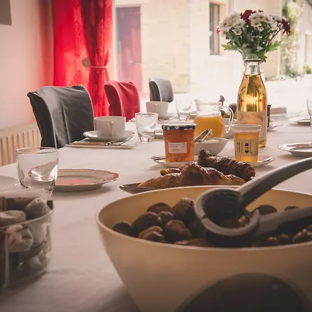 La Maison Periot 3* Trevieres