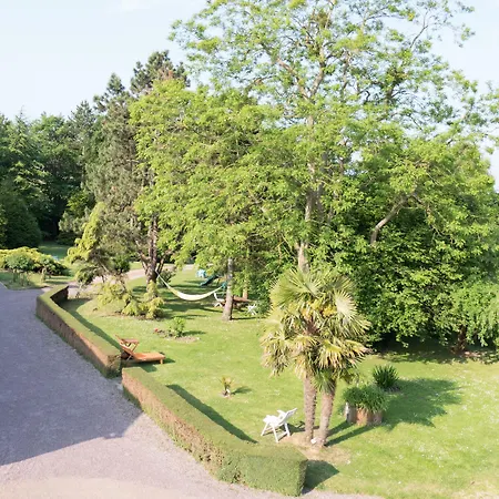 La Maison Periot 3* Trevieres