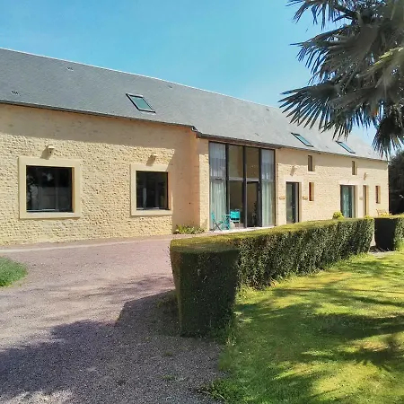 Bed & Breakfast La Maison Periot 4*