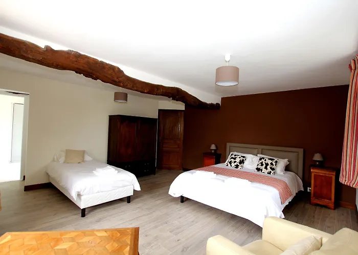 La Maison Periot Bed & Breakfast