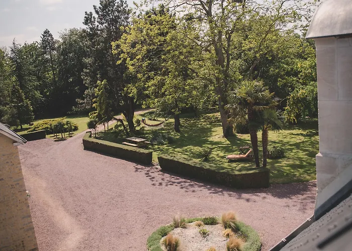 La Maison Periot Trevieres