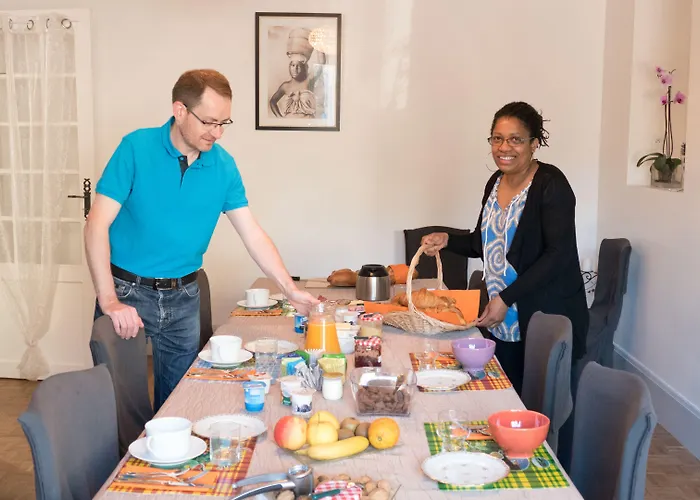 La Maison Periot Bed & Breakfast Trevieres